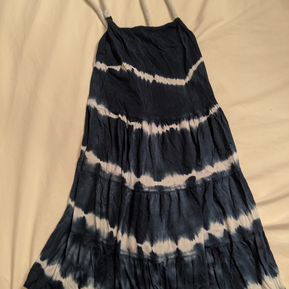 Cover-up - Picture 4 of 5